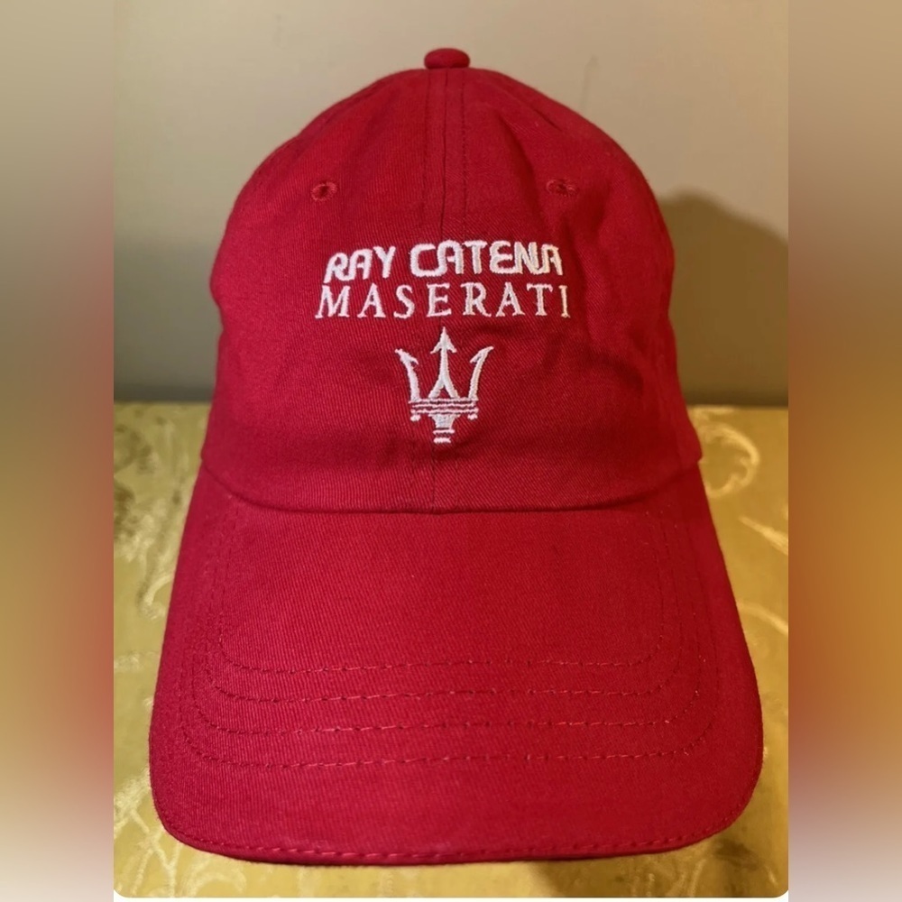 Maserati Ray Catena Otto Collection
Embroidered Hat Red White Cap
Baseball NOS